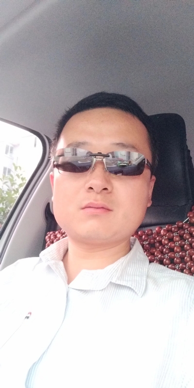 痛苦的单身狗的第二张照片--成县中老年相亲网